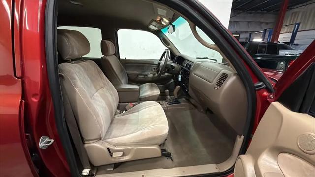 2003 Toyota Tacoma Base V6