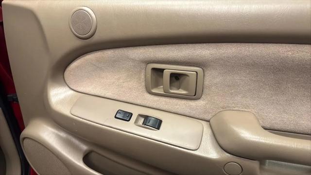 2003 Toyota Tacoma Base V6