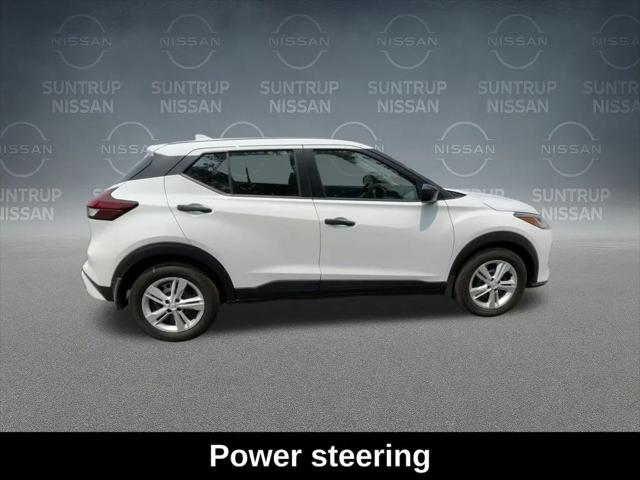 2025 Nissan Kicks S