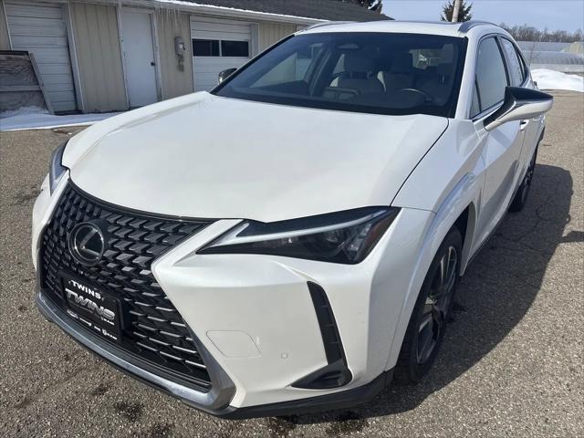 2025 Lexus 300 Premium