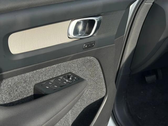 2026 Volvo EX40 Plus, Twin Motor, Fully electric
