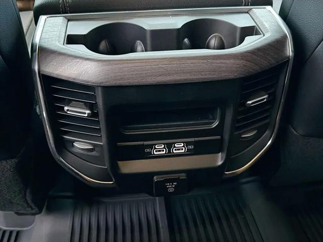 2026 Ram 3500 Laramie Crew Cab 4x4 8' Box