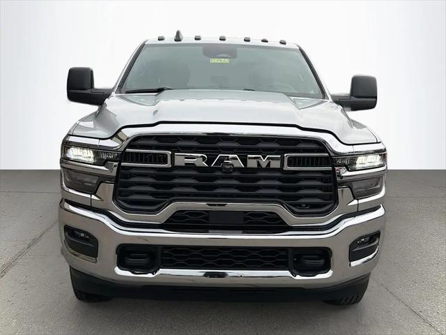 2026 Ram 3500 Tradesman Crew Cab 4x4 8' Box