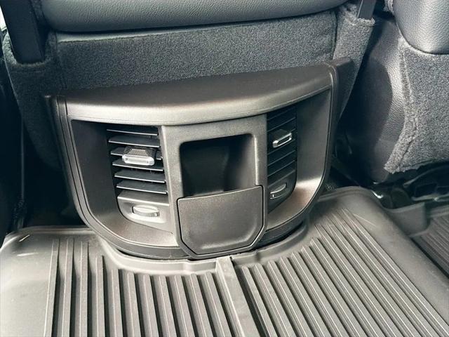 2026 Ram 3500 Tradesman Crew Cab 4x4 8' Box