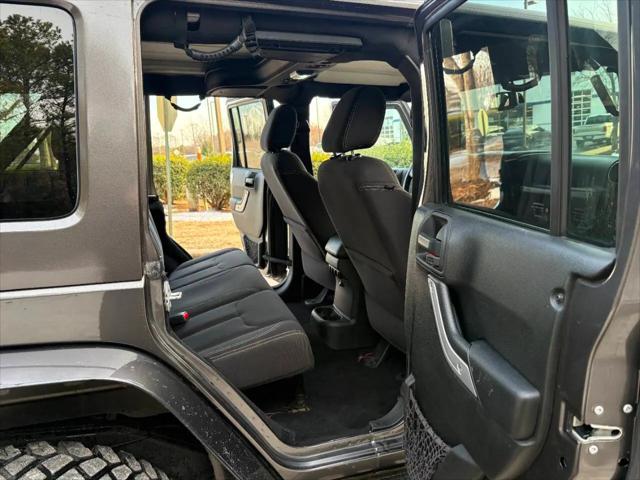 2017 Jeep Wrangler Unlimited Sahara 4x4