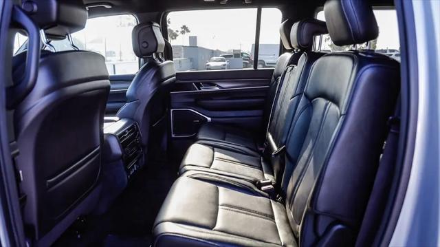 2024 Jeep Wagoneer Series II 4x4