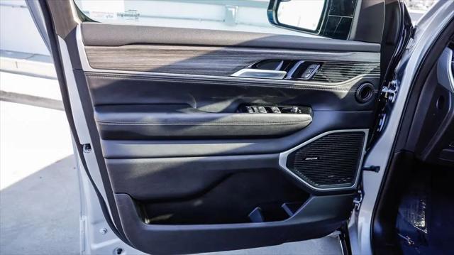 2024 Jeep Wagoneer Series II 4x4
