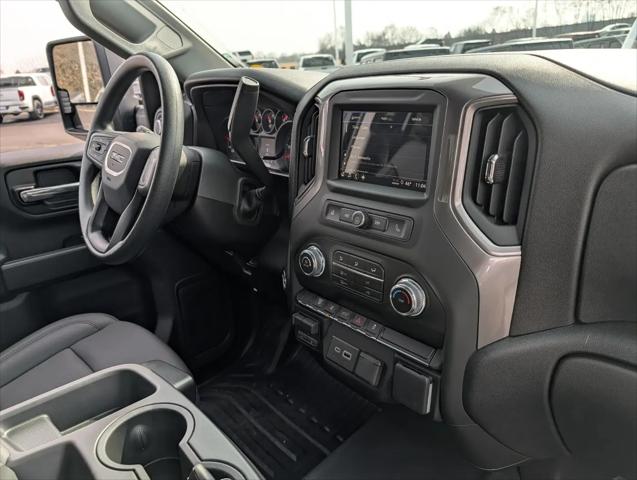 2026 GMC Sierra 3500HD Crew Cab, Long Bed, Pro Dual Rear Wheel, 4WD