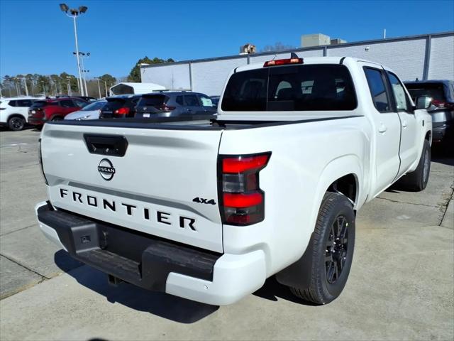 2026 Nissan Frontier Crew Cab Long Bed SV 4x4