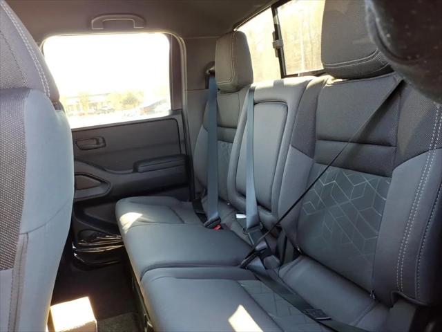 2026 Nissan Frontier Crew Cab Long Bed SV 4x4