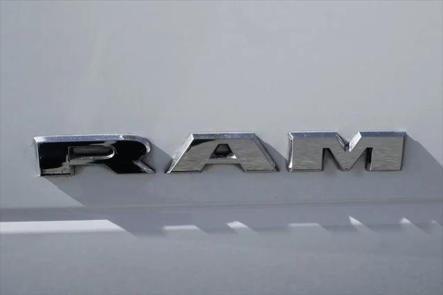2022 Ram 2500 Tradesman Regular Cab 4x4 8' Box