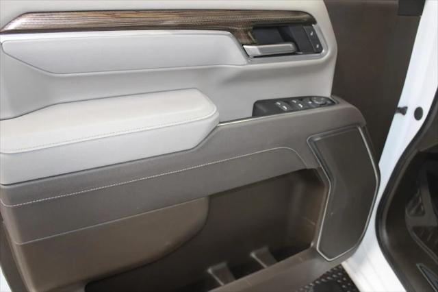 2025 Chevrolet Silverado 2500HD 4WD Crew Cab Standard Bed LT
