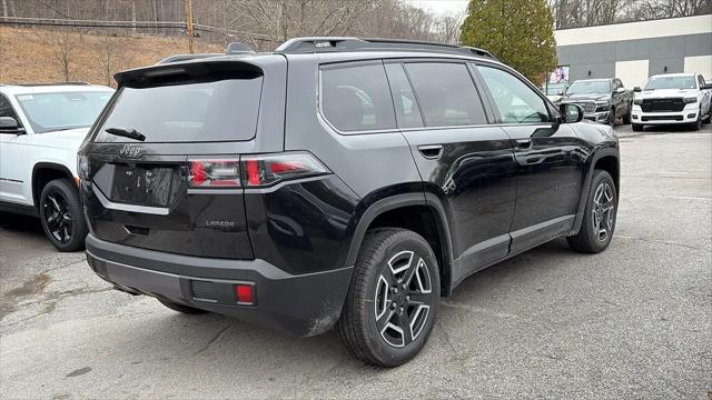 2026 Jeep Cherokee Laredo 4x4