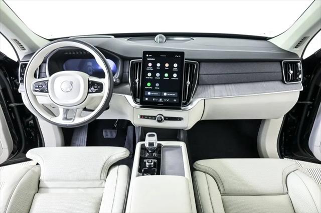 2026 Volvo XC90 Ultra, B6 AWD Gas (mild hybrid), Gasoline, Bright, 7 Seats