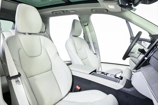 2026 Volvo XC90 Ultra, B6 AWD Gas (mild hybrid), Gasoline, Bright, 7 Seats