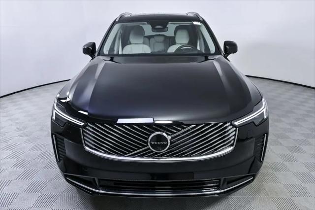 2026 Volvo XC90 Ultra, B6 AWD Gas (mild hybrid), Gasoline, Bright, 7 Seats
