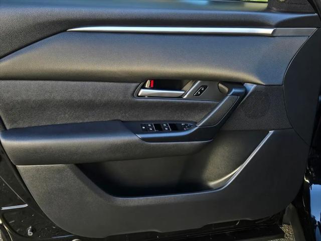2025 Mazda CX-50 Hybrid Preferred Package