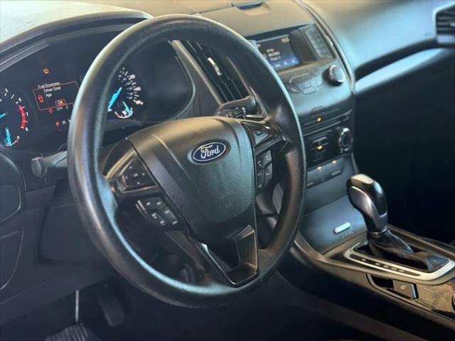 2017 Ford Edge SE