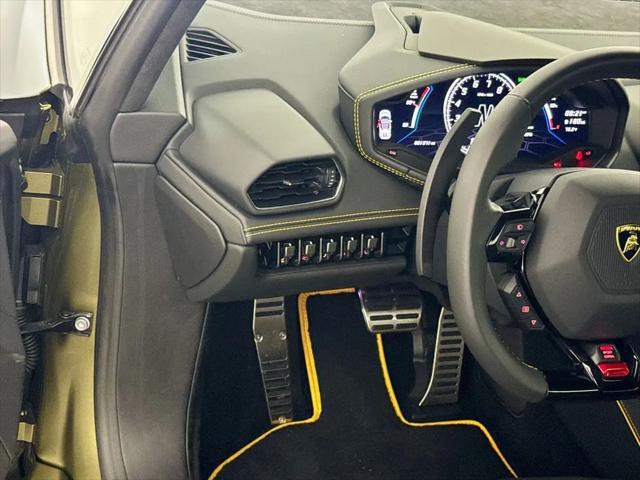 2024 Lamborghini Huracan Evo Spyder
