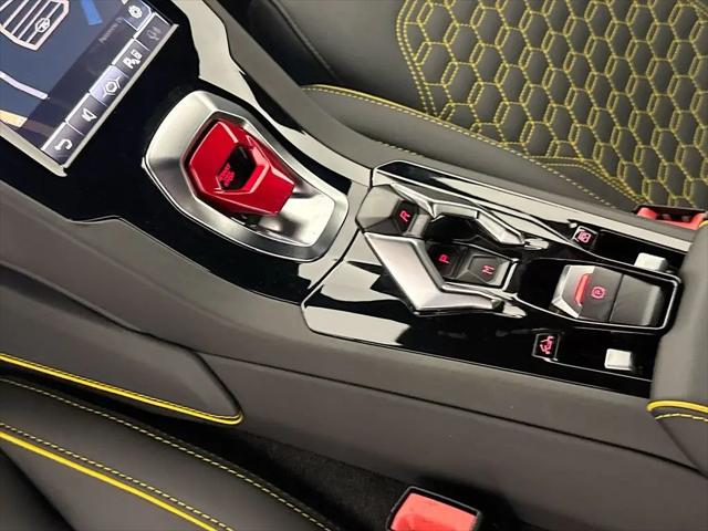 2024 Lamborghini Huracan Evo Spyder
