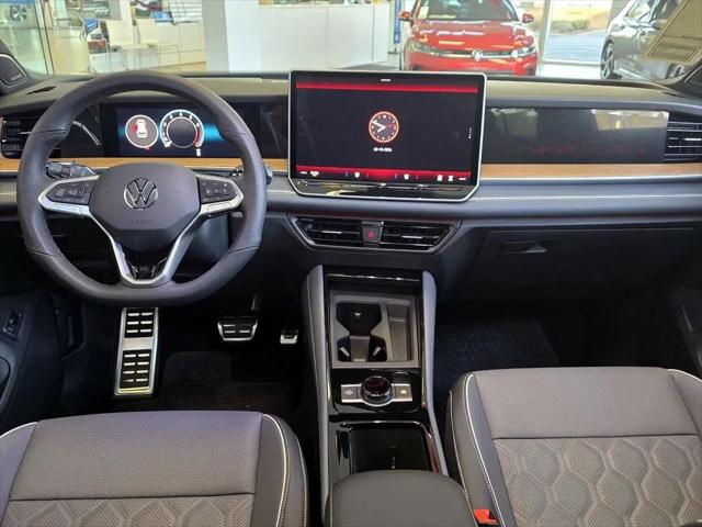 2026 Volkswagen Tiguan SEL R-Line Turbo