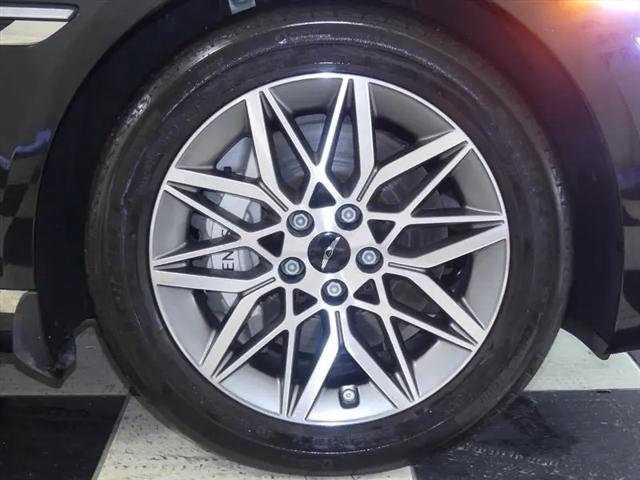 2025 Genesis G80 2.5T AWD