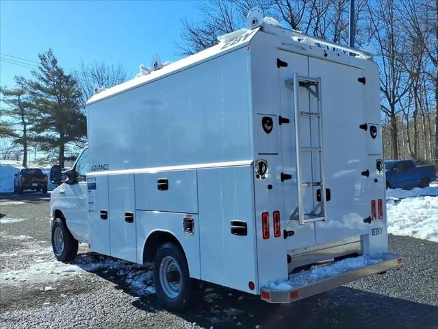 2026 Ford E-350 Cutaway E-Series Cutaway
