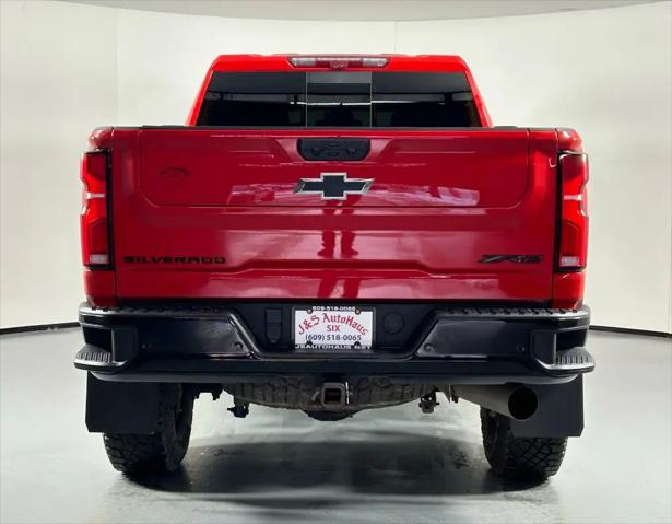 2024 Chevrolet Silverado 2500HD 4WD Crew Cab Standard Bed ZR2