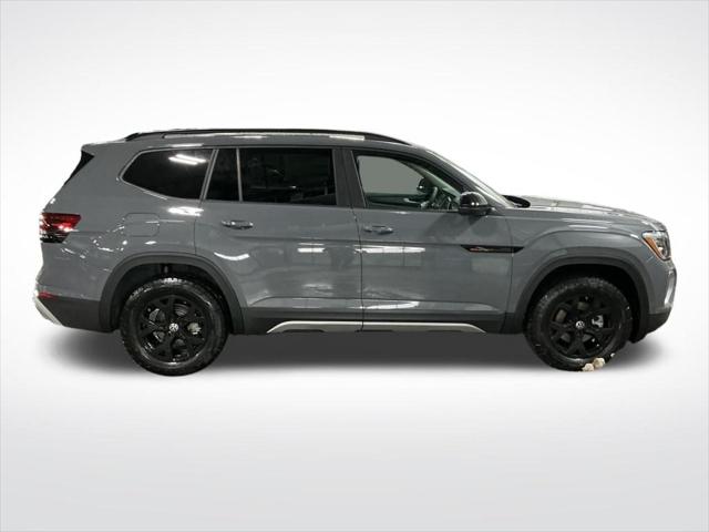2026 Volkswagen Atlas Peak Edition