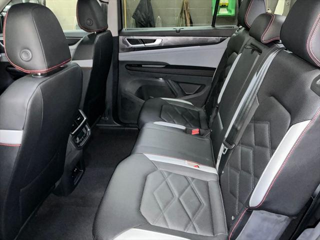 2026 Volkswagen Atlas Peak Edition