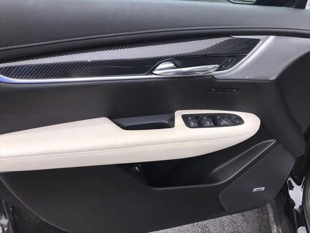 2023 Cadillac XT6 Sport