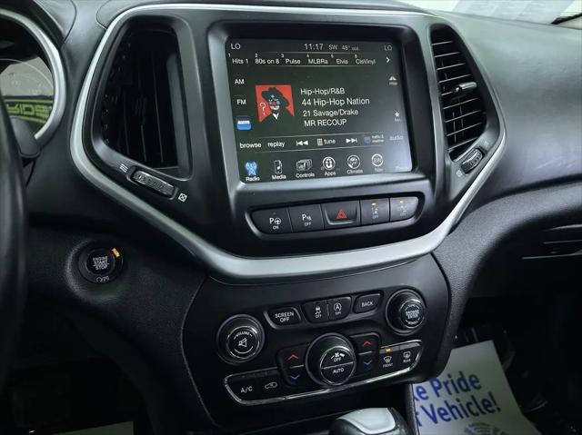 2017 Jeep Cherokee Overland 4x4