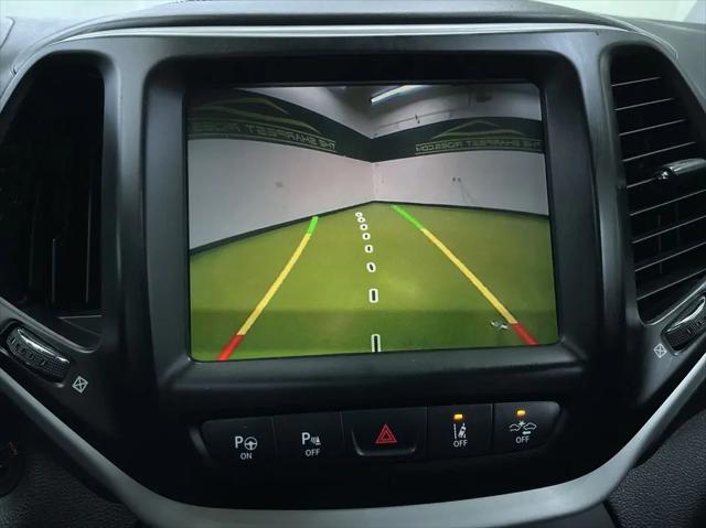 2017 Jeep Cherokee Overland 4x4