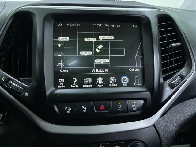 2017 Jeep Cherokee Overland 4x4