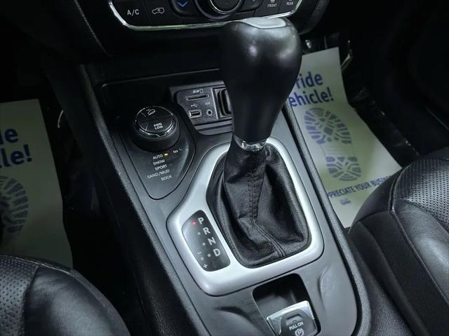 2017 Jeep Cherokee Overland 4x4