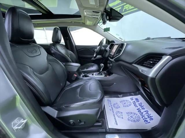 2017 Jeep Cherokee Overland 4x4