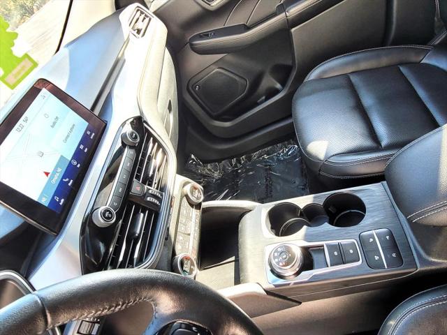 2021 Ford Escape Titanium