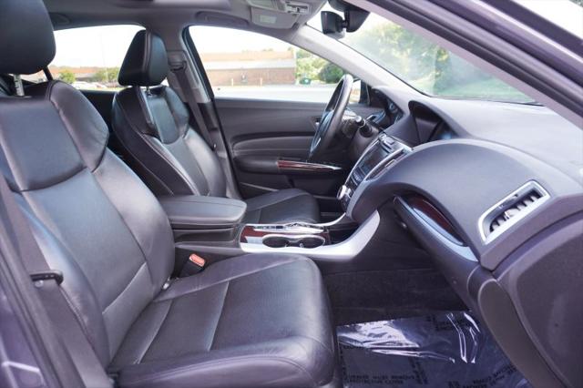 2017 Acura TLX w/Technology Package