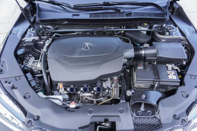 2017 Acura TLX w/Technology Package