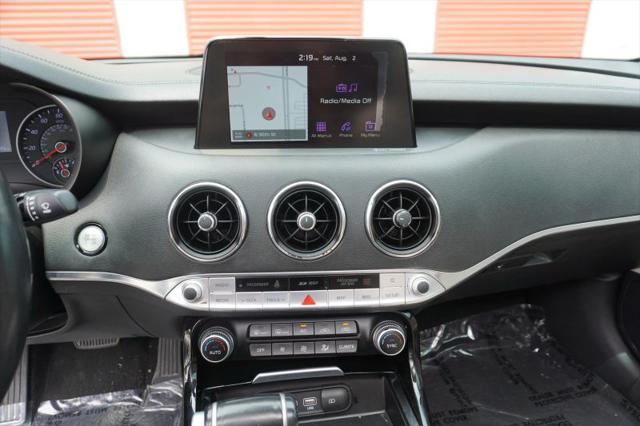 2019 Kia Stinger Base