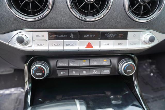 2019 Kia Stinger Base