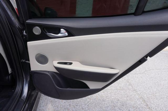 2019 Kia Stinger Base