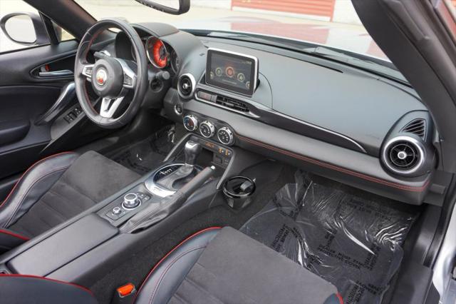 2020 FIAT 124 Spider Abarth