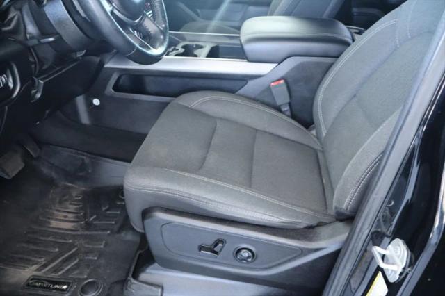 2019 Ram 1500 Big Horn/Lone Star Crew Cab 4x4 5'7" Box