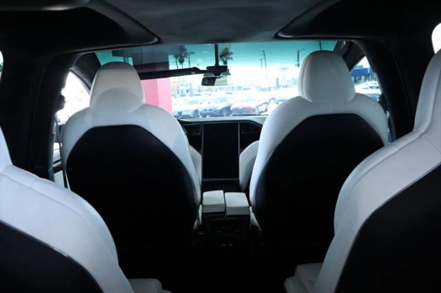 2020 Tesla Model X Long Range Plus Dual Motor All-Wheel Drive