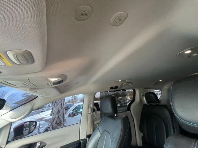 2021 Chrysler Pacifica Touring L