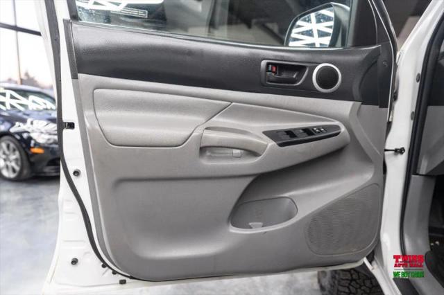 2015 Toyota Tacoma Base