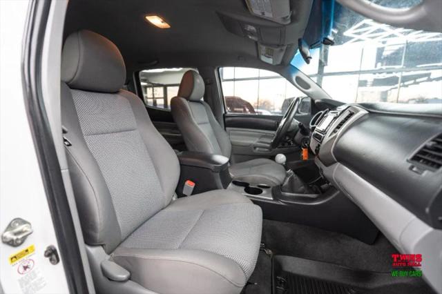 2015 Toyota Tacoma Base