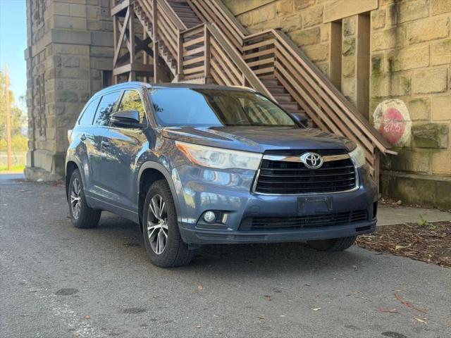 2016 Toyota Highlander XLE V6