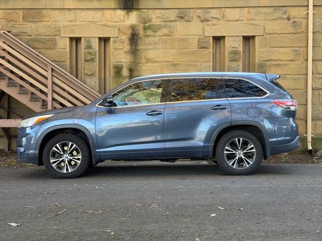 2016 Toyota Highlander XLE V6